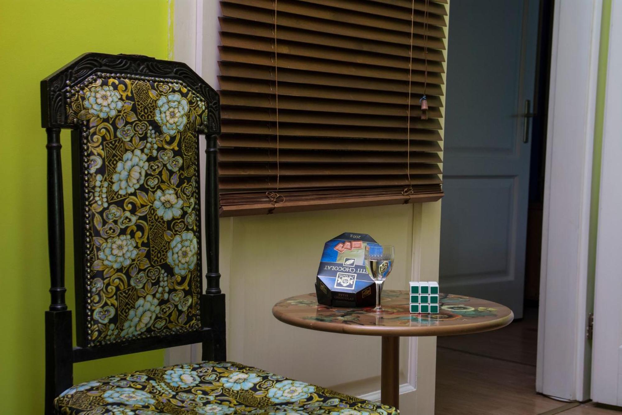 Vibrant 3 Bedroom Apartment In The Pulsing Heart Of Budapesta Exterior foto