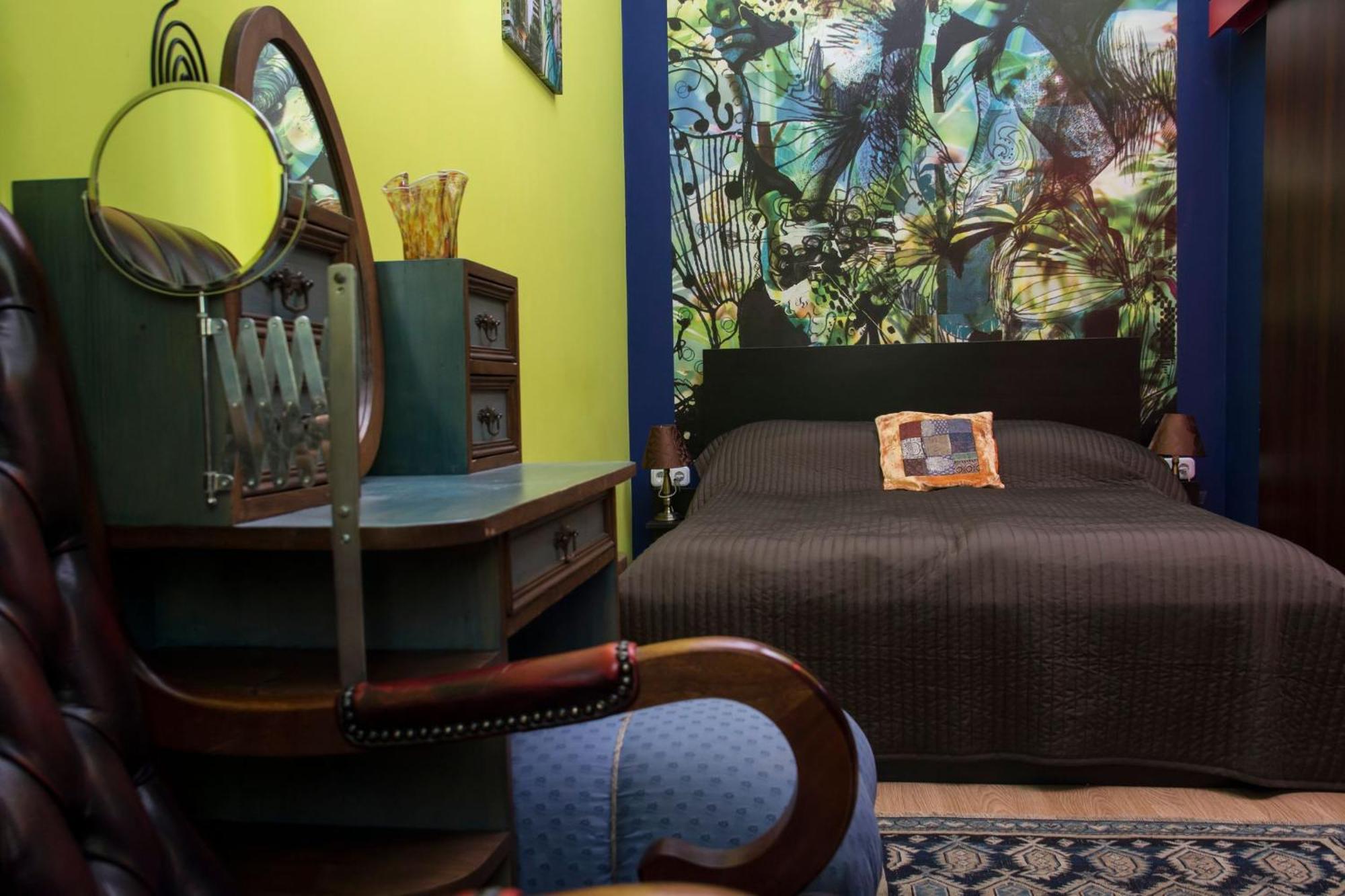 Vibrant 3 Bedroom Apartment In The Pulsing Heart Of Budapesta Exterior foto